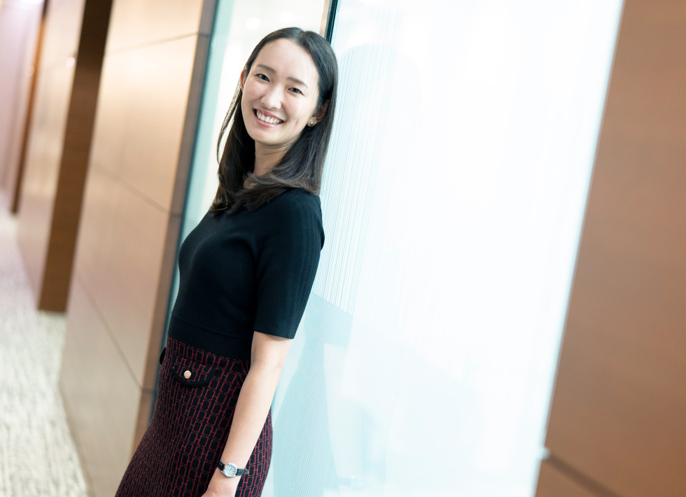 世界を舞台に描く未来 人事部 採用グループ 竹村 望 ［ 2021年入行 ］